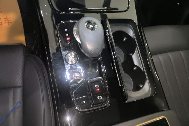 Used GAC Trumpchi M8 2023 Zongshi Series Dual-Motor YuZun Edition