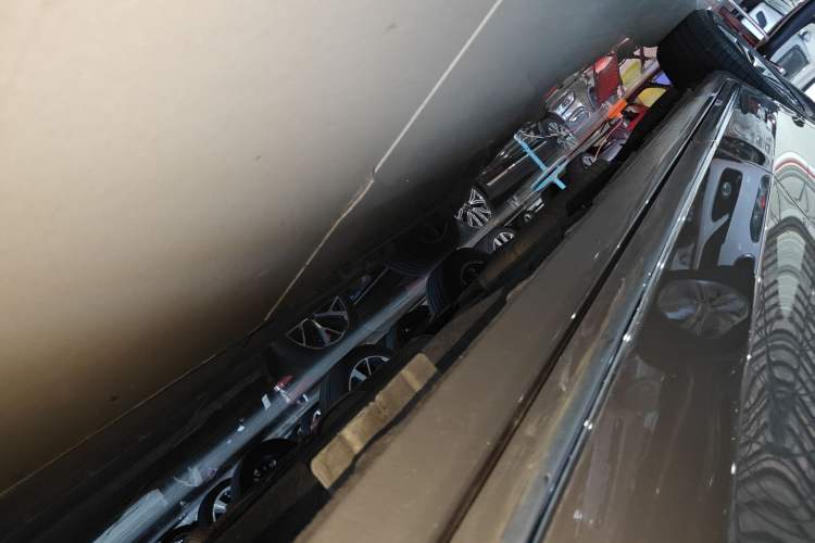 Used Buick GL8 2023 ES Lu Zun Deluxe Model
