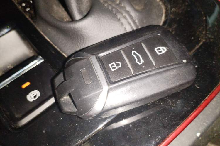 Used Dongfeng Aeolus Yixuan 2021 230T Automatic Hunter Edition
