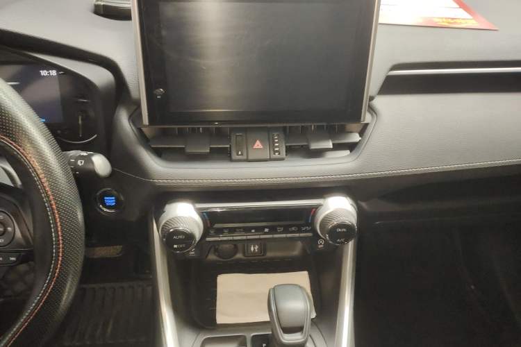 Used Toyota RAV4 2021 2.0L CVT Two-Wheel Drive Fashion Edition
