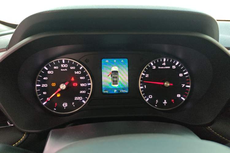 Used Roewe i5 2021 1.5L CVT Black Gold Edition