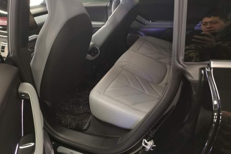 Used Nio ET5T 2025 75 kWh Touring