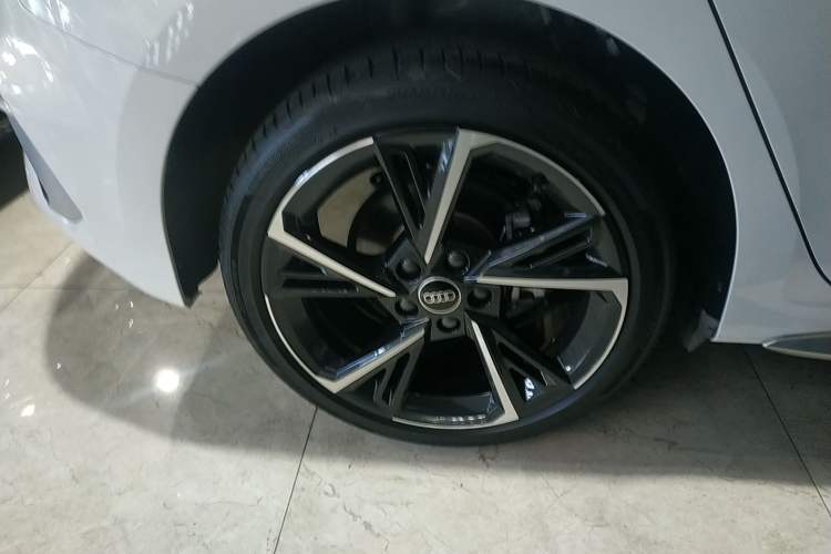 Used Audi A3 2023 Sportback 35 TFSI Fashionable Sports Model
