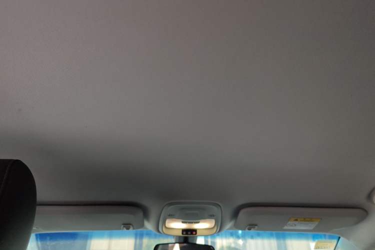 Used Buick Velite 6 2019 Connected Fashion Model
