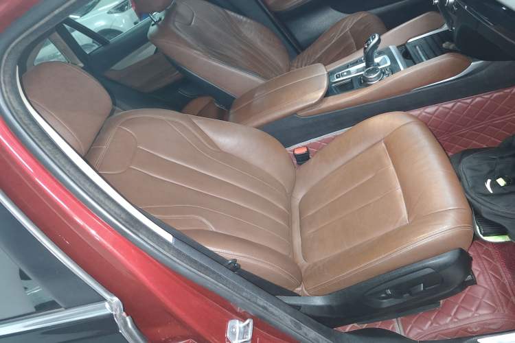 Used BMW X6 2015 xDrive35i Leading Model