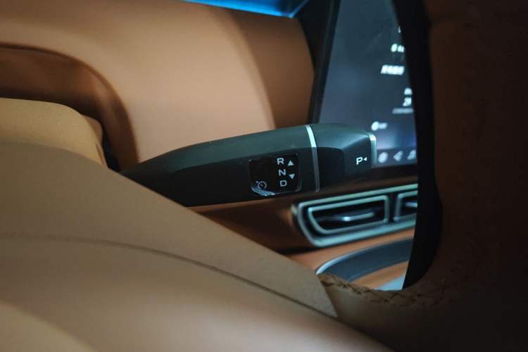 Used  S09 2025 Four-Wheel-Drive Ultra
