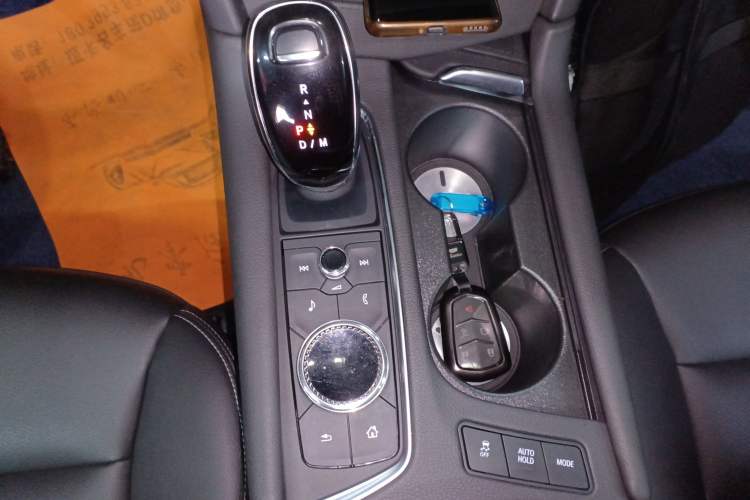 Used Cadillac XT5 2022 2.0T Two-Wheel Drive Luxury Version