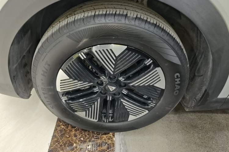 Used  S05 2024 510 Plus Pure Electric Version
