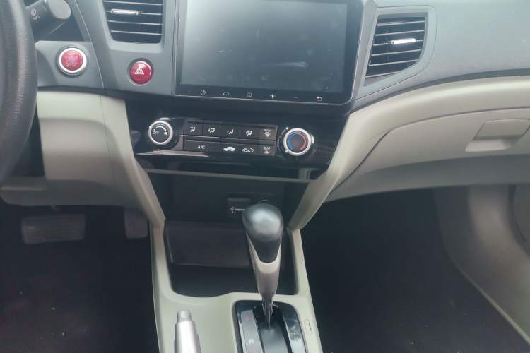 Used Honda Civic 2016 1.8L Automatic Comfort Version
