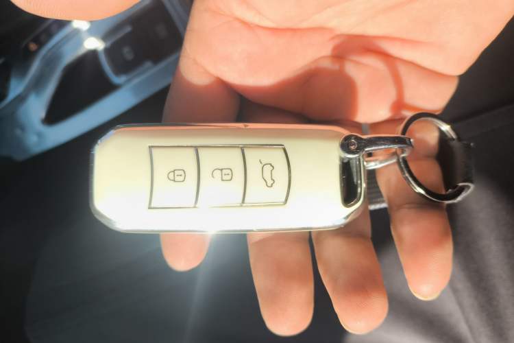 Used GAC Trumpchi GS4 2017 235T G-DCT Two-Wheel Drive Elite Edition
