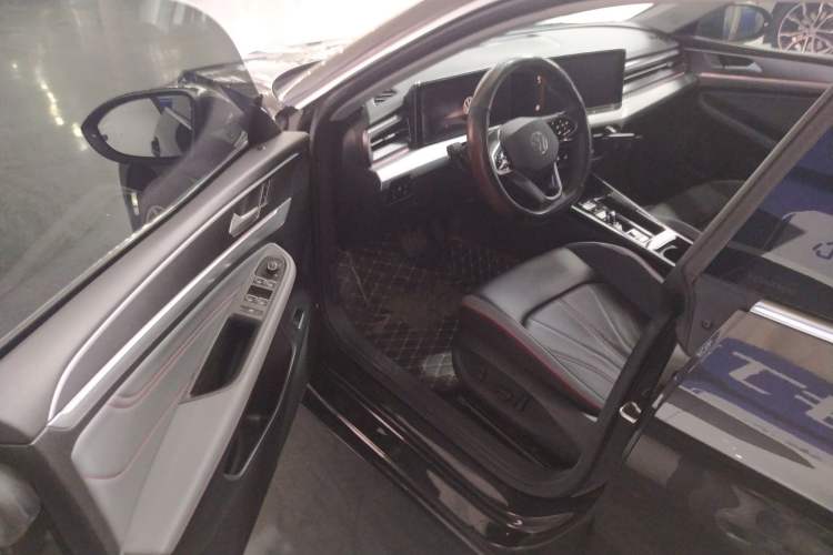 Used Volkswagen Lamando 2022 Lavida L 280TSI DSG Cool & Spicy Edition
