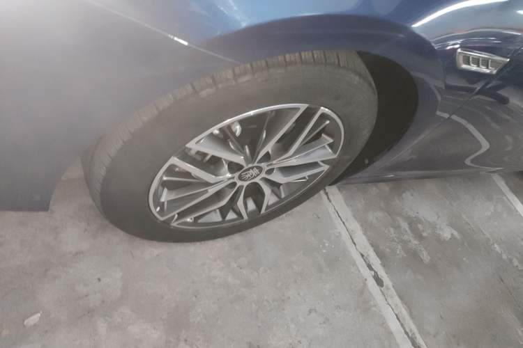 Used BYD Qin PLUS 2021 DM-i 55KM Flagship Model
