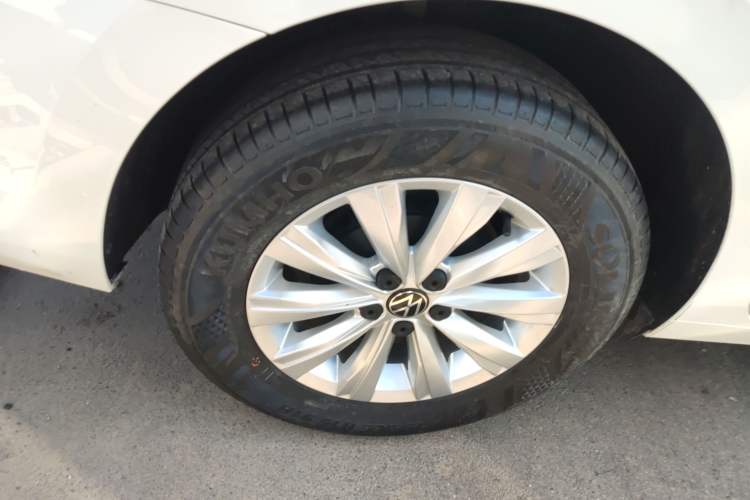 Used Volkswagen Lavida 2023 New Rui 1.5L Automatic New Yi Edition