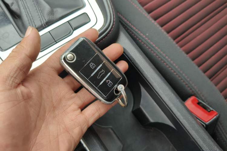 Used MG 6 2017 20T Automatic Elite Smart Connect Version China V Standard
