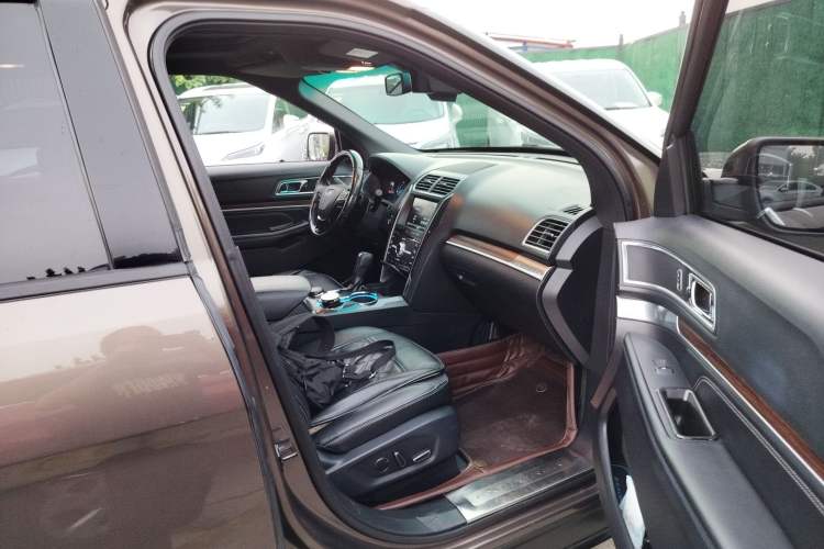 Used Ford Explorer 2016 2.3T Elite Edition
