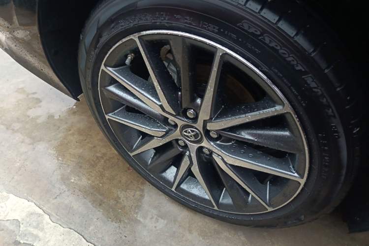 Used Toyota Camry 2021 2.5G Luxury Edition
