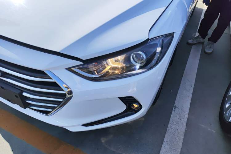 Used Hyundai Elantra 2016 1.6L Automatic ZhiXuan – Elite Version