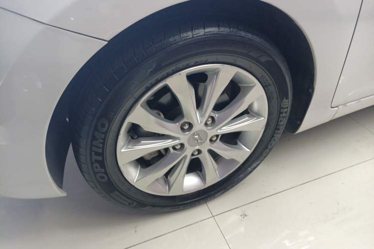 Used Hyundai Elantra 2016 1.6L Automatic Prestige Edition
