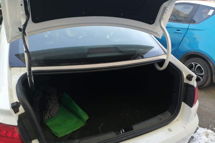 Used Geely Auto Emgrand New Energy 2021 EV Pro Extended Range Model
