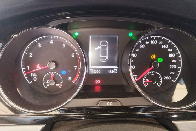 Used Volkswagen Lamando 2015 280TSI DSG Comfort Edition