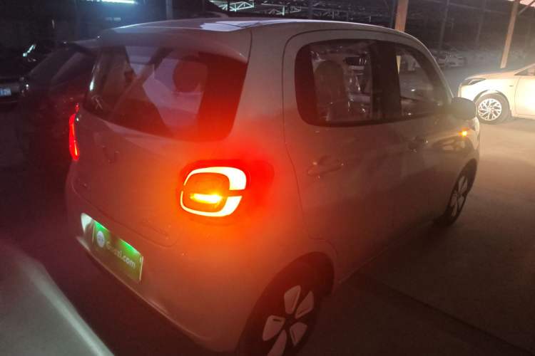 Used Wuling Hongguang MINIEV 2025 Four-Door Version Advanced Edition
