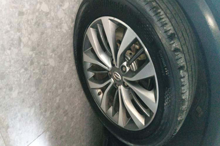 Used GAC Trumpchi GS8 2017 320T Two-Wheel Drive Luxury Smart Connectivity Version (7 Seats)
