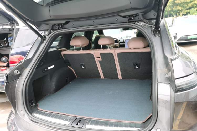 Used Nio ES6 2023 75 kWh
