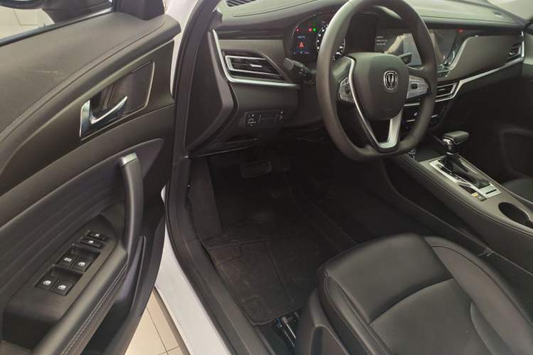 Used Changan CS35PLUS 2021 Honor Million Edition 1.6L CVT Elite Model
