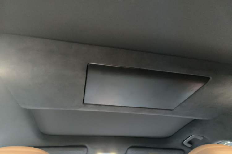 Used ONVO Luxeed L90 2025 Model—Max Six-Seater Version