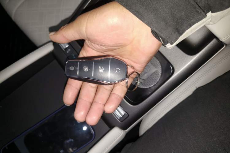 Used BYD Yuan UP 2025 Intelligent Driving Version 401 KM Dynamic Edition
