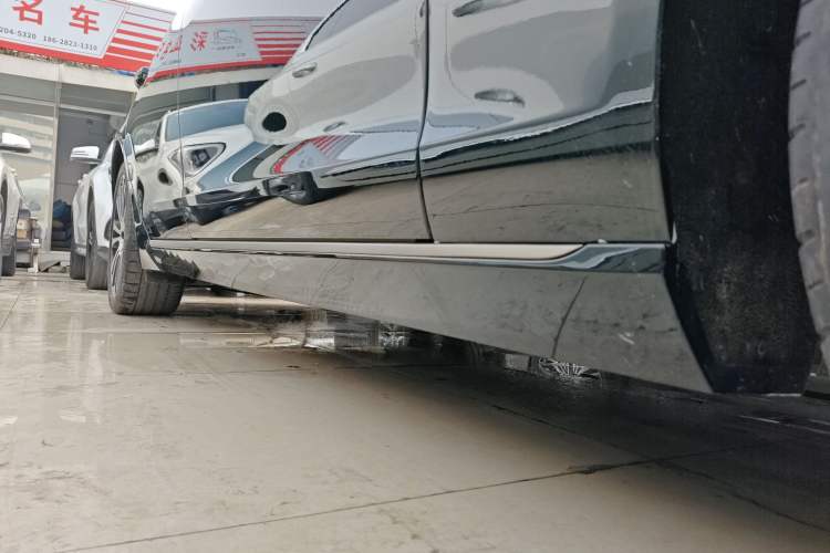 Used Jaguar XFL 2024 2.0T P250 Two-Wheel Drive Prestige Luxury Edition
