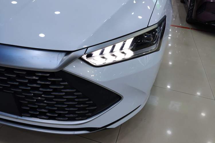 Used BYD Qin PLUS 2023 Champion Edition DM-i 120KM Beyond Model
