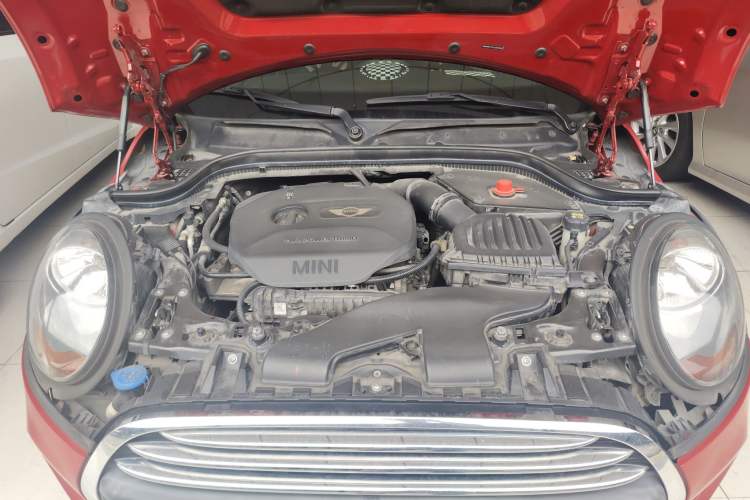 Used  MINI 2016 1.2T ONE Pioneer Edition
