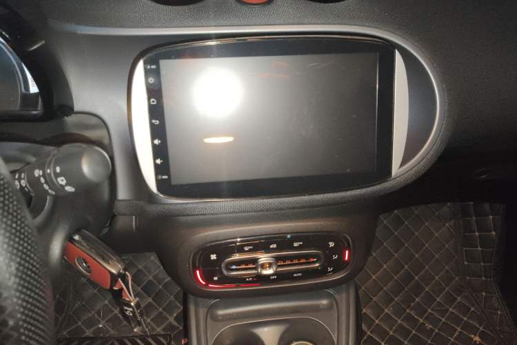 Used  forfour 2018 1.0L 52kW Passion Edition
