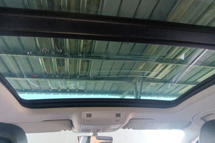 Used Volkswagen Magotan 2018 330TSI DSG Luxury Model
