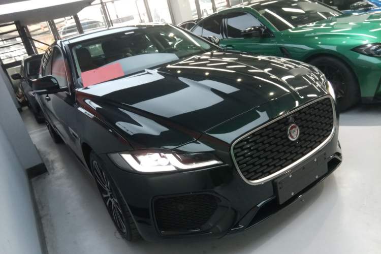 Used Jaguar XFL 2024 2.0T P250 Two-Wheel Drive Prestige Luxury Edition