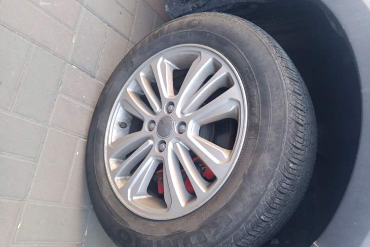 Used Haval H1 2016 Revised Version Blue Badge 1.5L Manual Standard Edition
