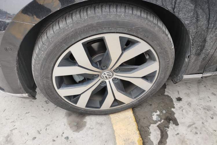 Used Volkswagen Magotan 2018 380TSI DSG Prestige Model
