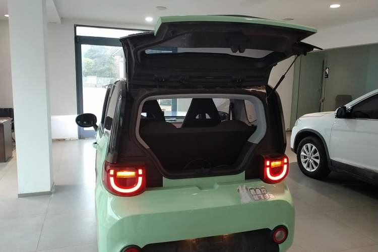 Used Chery QQ Ice Cream 2022 120km Conical Shape Lithium Iron Phosphate