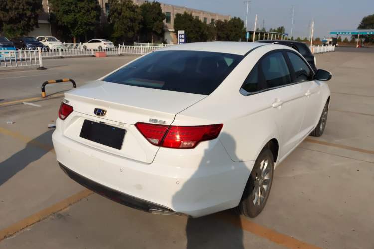 Used Geely Auto Emgrand GL 2017 1.8L Manual Elite Model
