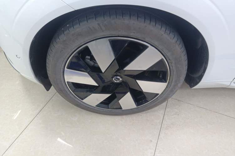 Used Volvo XC60 New Energy 2024 T8 Plug-in Hybrid Long-Range All-Wheel Drive Smart Luxury Edition