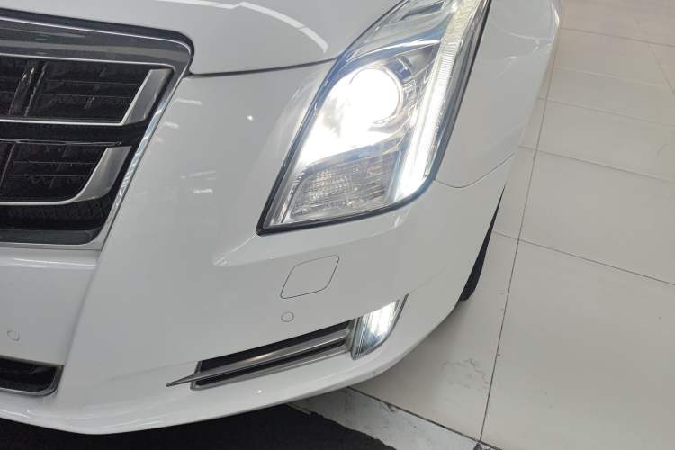 Used Cadillac XTS 2016 28T Luxury Version
