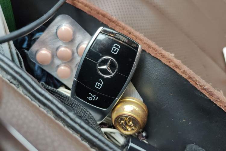 Used Mercedes-Benz E-Class 2021 E 300 L Premium Edition
