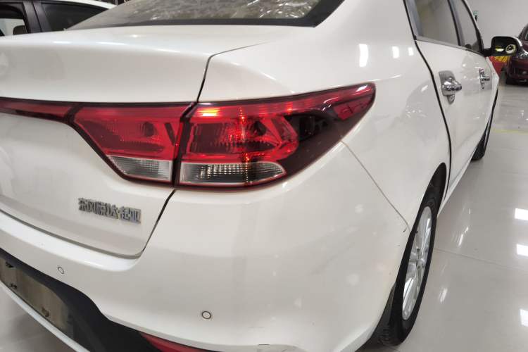 Used Kia K2 2017 Sedan 1.4L Manual Transmission GLS
