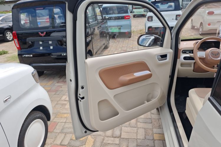 Used Wuling Hongguang MINIEV 2024 3rd Generation 215km Youth Edition
