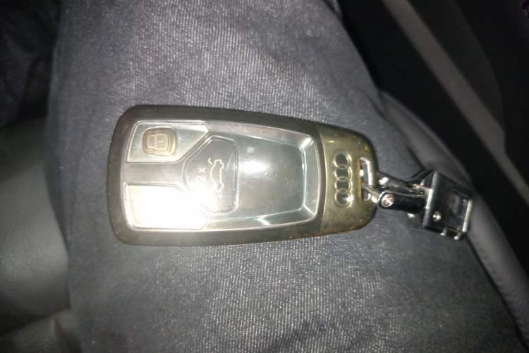 Used Audi A4L 2019 40 TFSI Fashion Edition China VI Emission Standard
