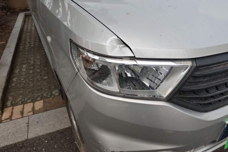 Used Wuling Hongguang V 2022 1.5L Jingqu Edition Electric-Assist LAR
