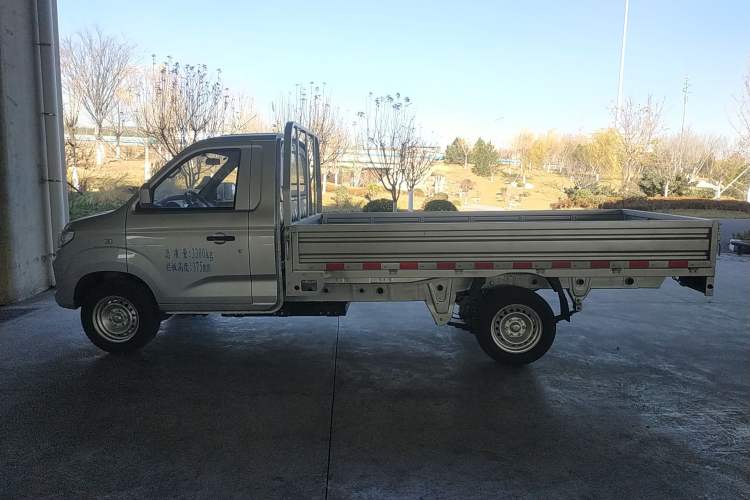 Used Ruichi EC71 2024 EC71L Cargo Pioneer I Model 41.85 kWh
