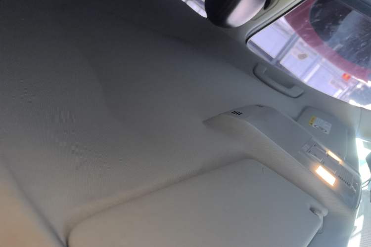 Used Volkswagen Golf 2015 1.6L Automatic Fashion Model
