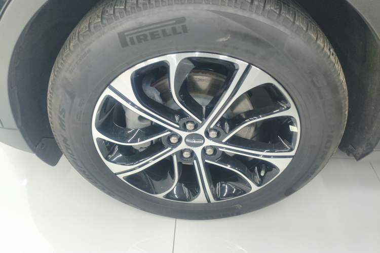 Used Lincoln Nautilus 2025 2.0T Four-Wheel Drive Luxury Edition